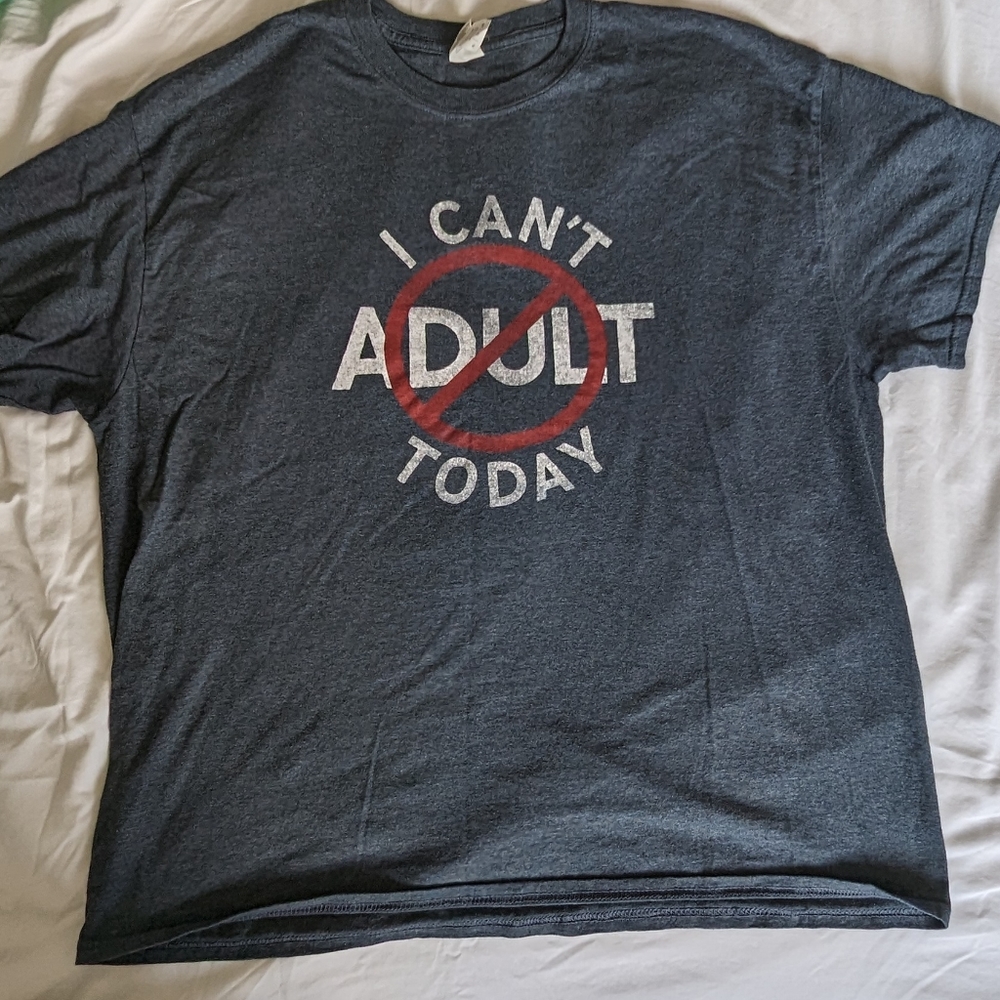 men's graphic T shirt XL
